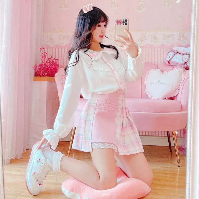 Cute and Comfortable: Pink and White Checked Pleated High-Waist Skirt for Women