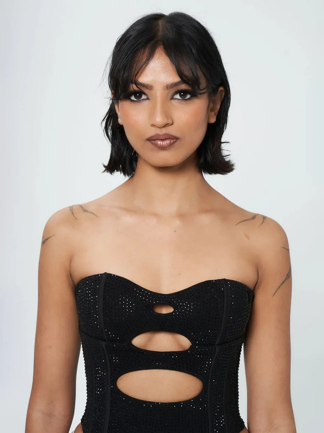 DARK DESIRES CORSET - JET BLACK