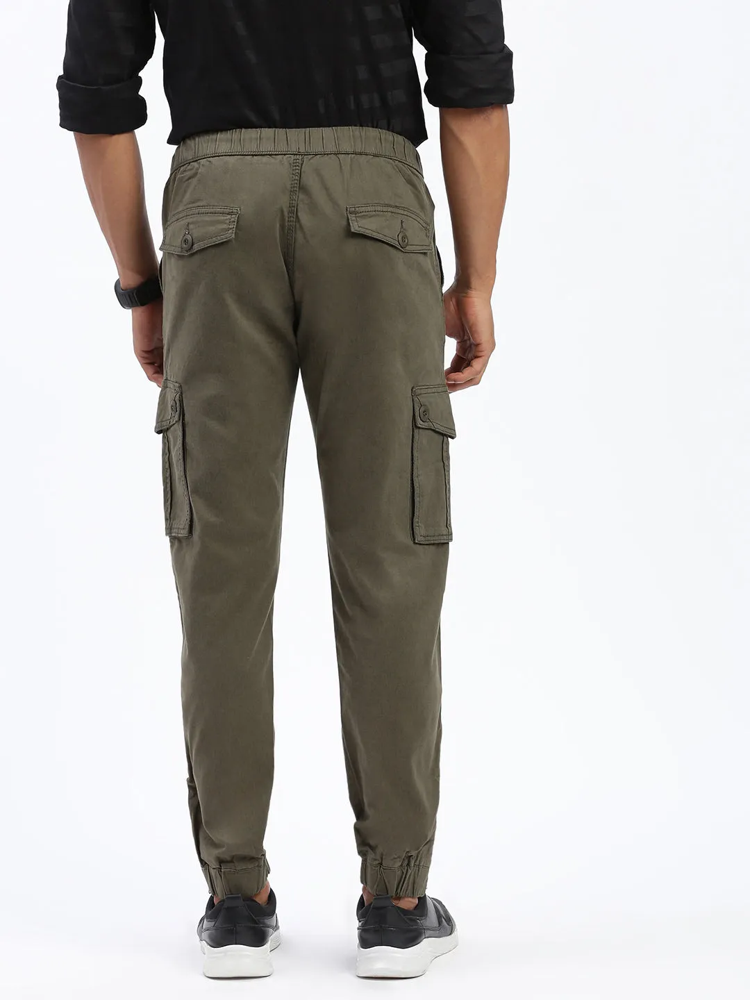 Men Solid Green Joggers